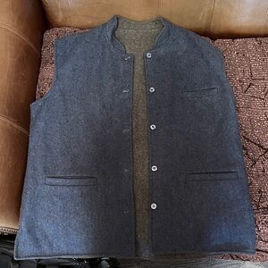 Men's reversible Gray and blue Wool Vest size large